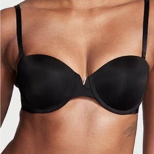VICTORIA'S SECRET BARE
Illusions Smooth Uplift Strapless Bra